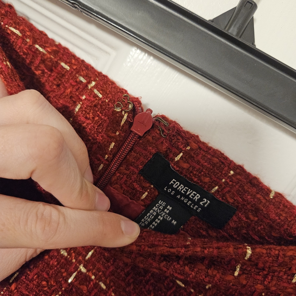 NWT Forever 21 Red Tweed Mini Skirt - Picture 4 of 5